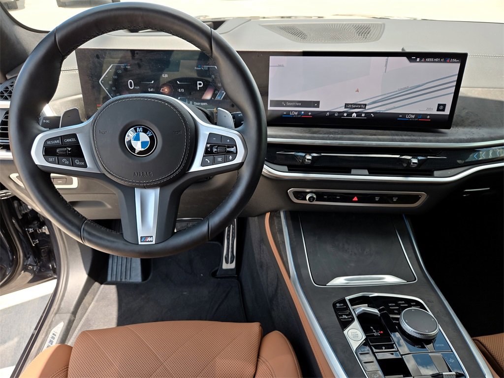 Used 2025 BMW X7 xDrive40i w/ M Sport Package image 13