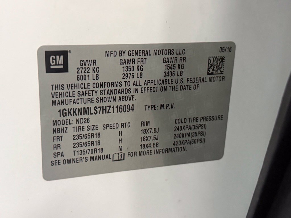 Used 2017 GMC Acadia SLT FWD image 28