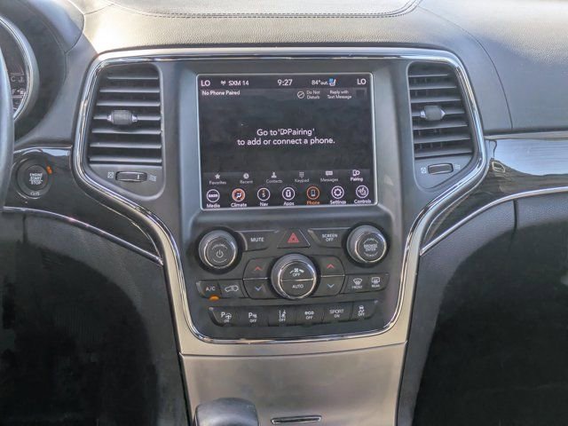 Used 2018 Jeep Grand Cherokee Overland image 16