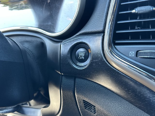 Used 2015 Jeep Grand Cherokee Laredo w/ Quick Order Package 23E RWD image 27