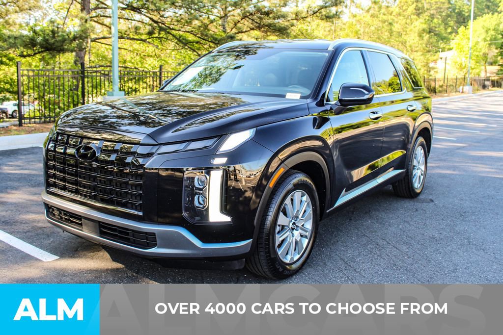 Used 2025 Hyundai Palisade SEL FWD image 3