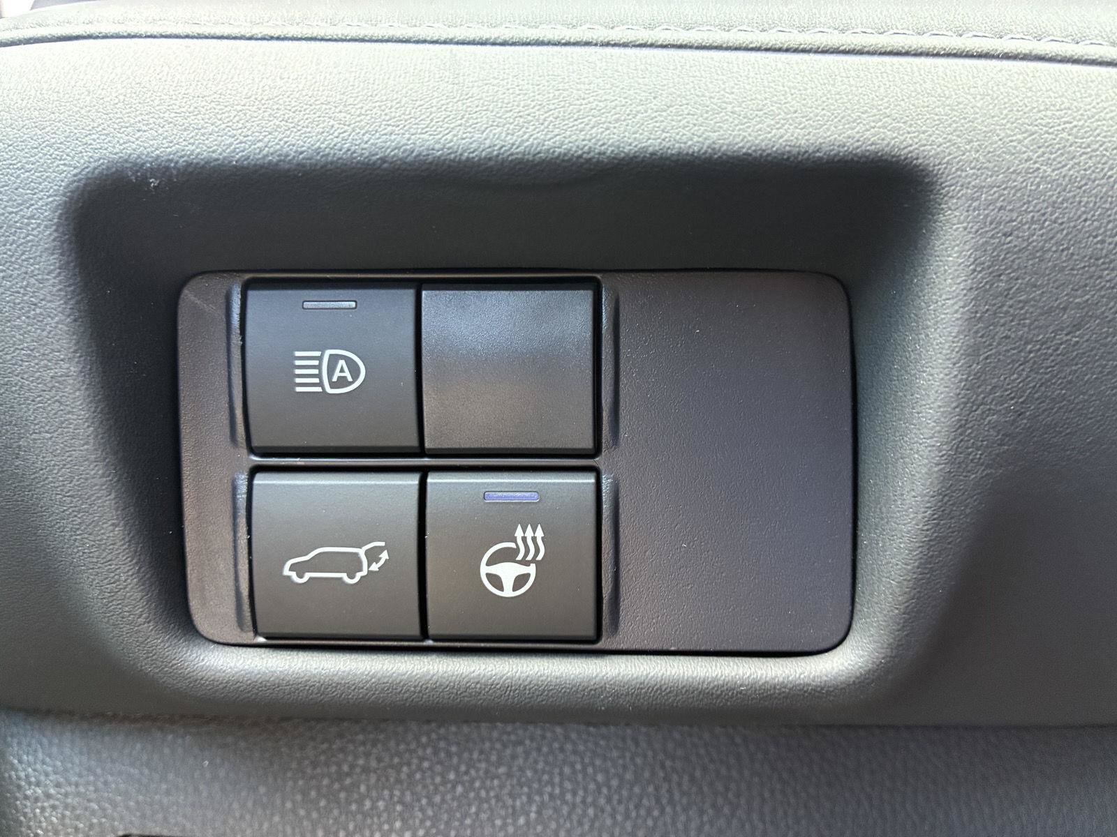 Used 2026 Toyota Highlander XLE AWD/4WD image 27