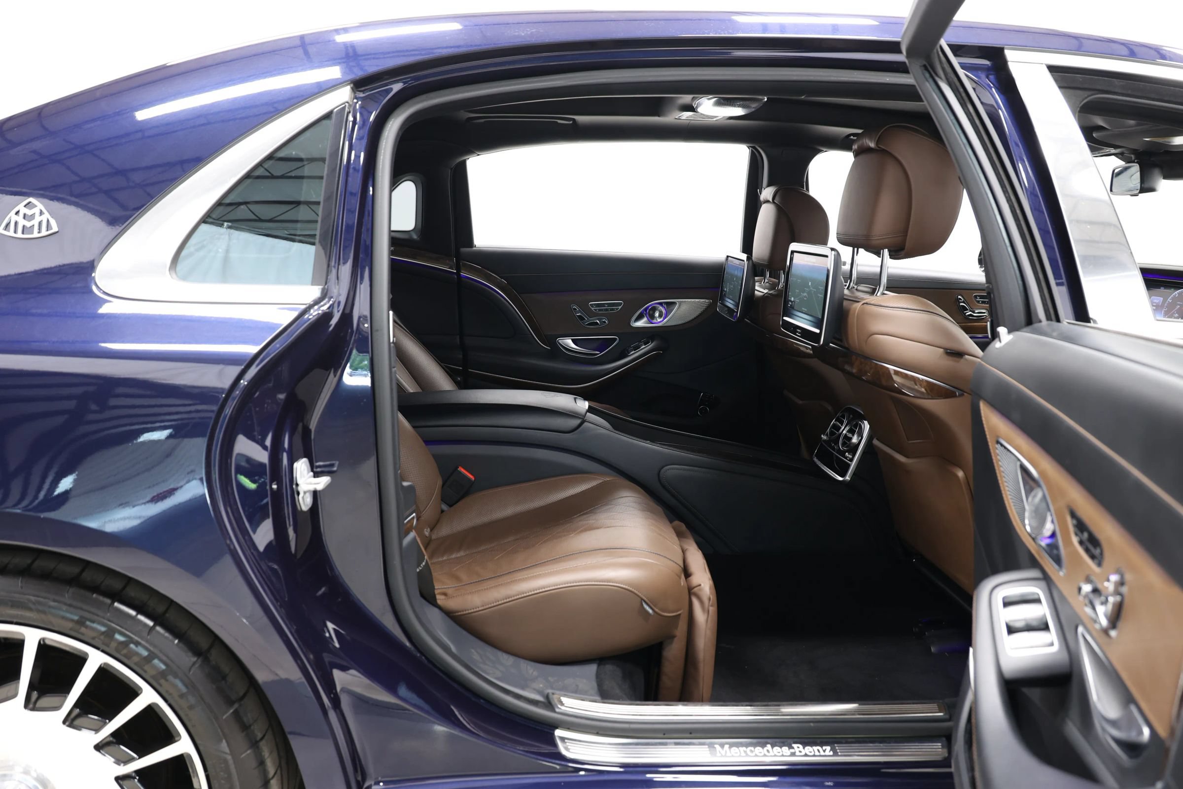 Used 2016 Mercedes-Benz Maybach S 600 image 79