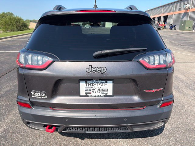 Used 2019 Jeep Cherokee Trailhawk AWD/4WD image 5