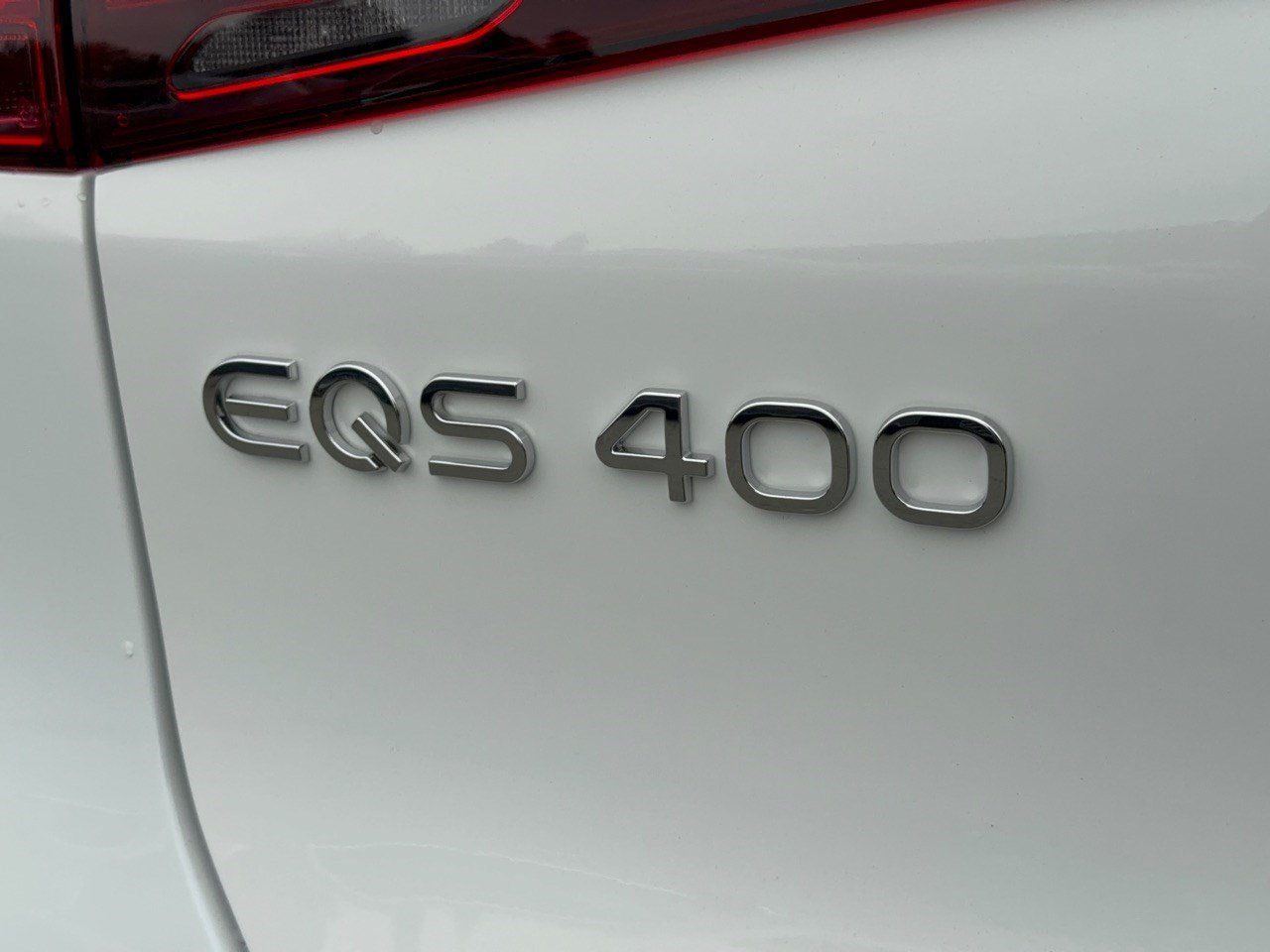 New 2027 Mercedes-Benz EQS 400 4MATIC SUV image 31