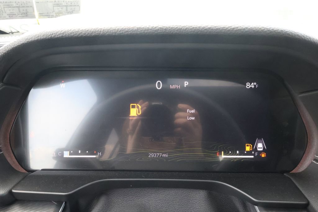Used 2023 Jeep Grand Cherokee Altitude image 21