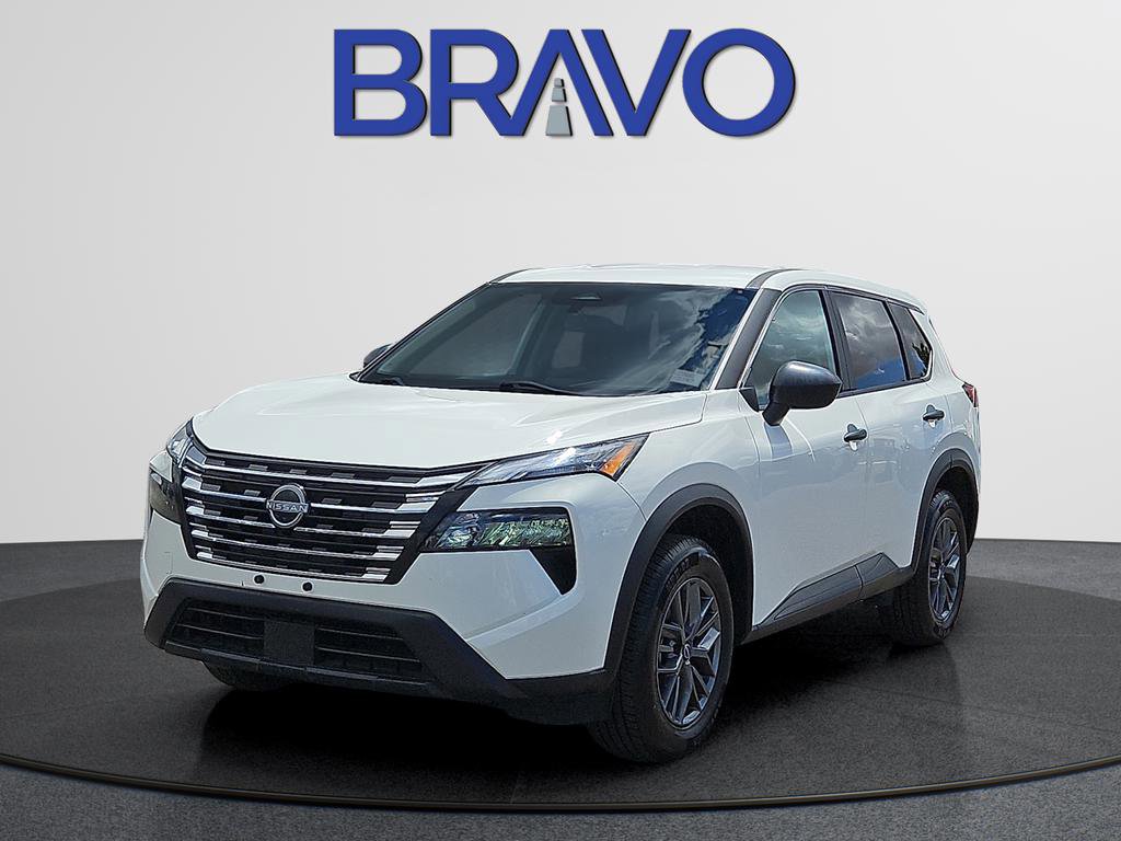 Used 2024 Nissan Rogue S FWD image 1