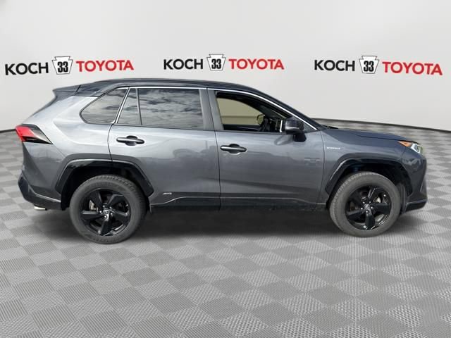 Used 2019 Toyota RAV4 XSE w/ Carpet Mat Package image 9