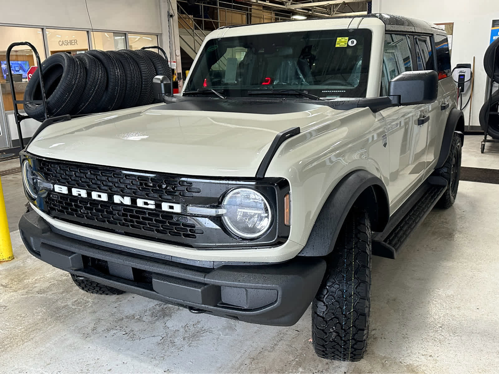 New 2026 Ford Bronco Big Bend AWD/4WD image 4