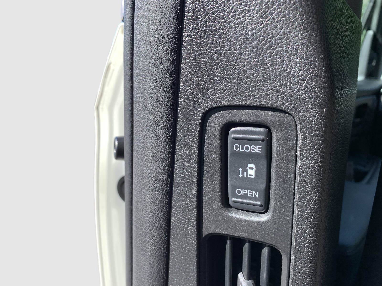 Used 2019 Honda Odyssey EX-L image 38