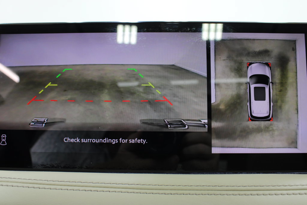 Used 2023 INFINITI QX60 Sensory w/ Vision Package AWD/4WD image 14
