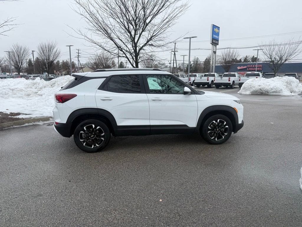 Used 2023 Chevrolet TrailBlazer LT w/ Convenience Package image 6