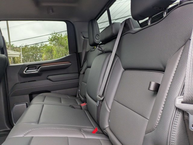 Used 2026 GMC Sierra 1500 Denali w/ Denali Reserve Package AWD/4WD image 15