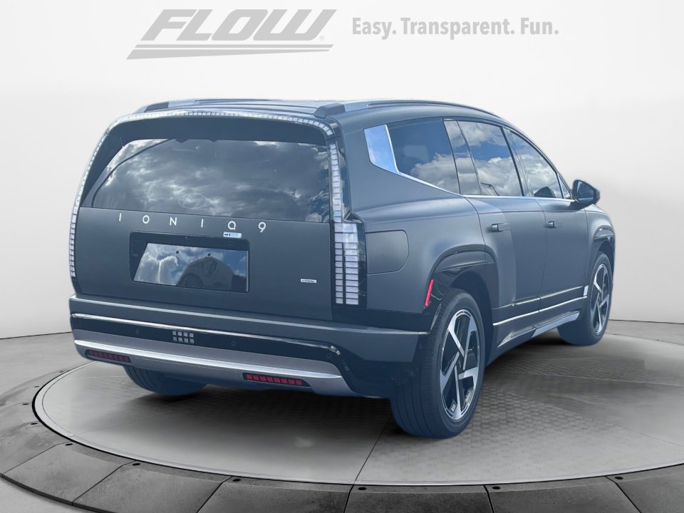 New 2026 Hyundai Ioniq 9 Limited image 7
