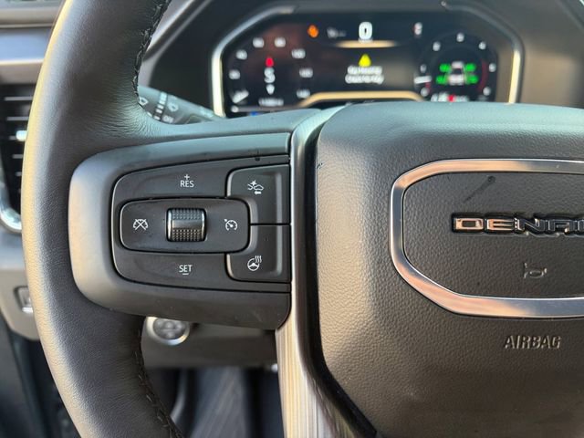 Used 2025 GMC Sierra 2500 Denali Ultimate AWD/4WD image 6