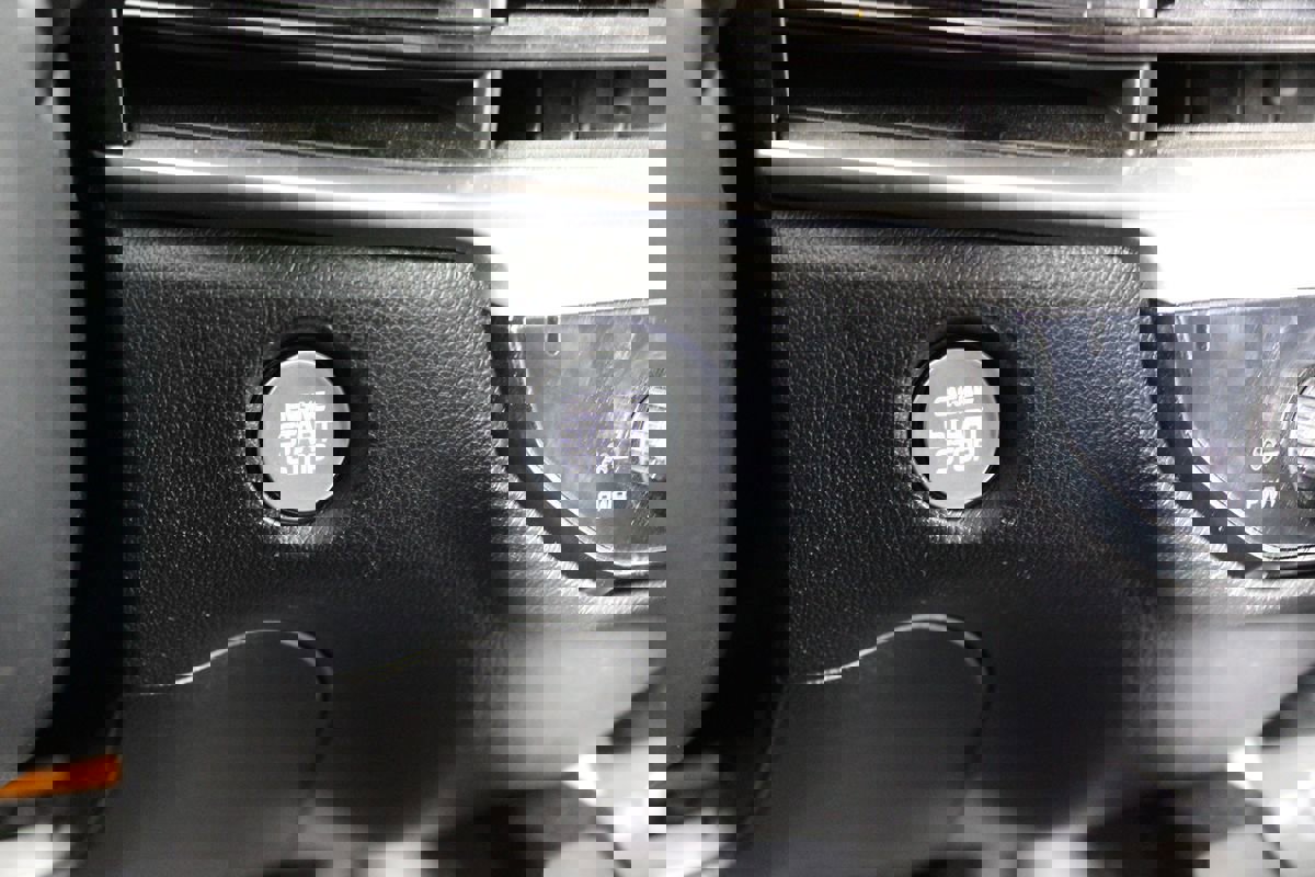 Used 2025 Kia Sorento LX image 18