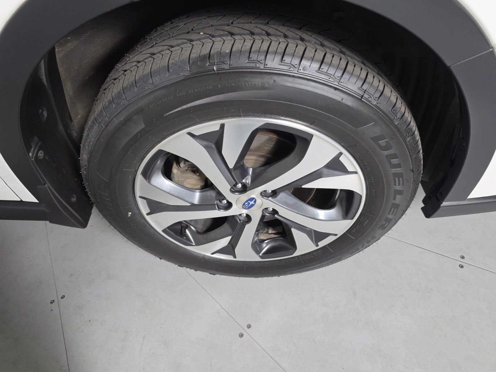 Used 2020 Subaru Outback Limited w/ Popular Package #2 AWD/4WD image 12