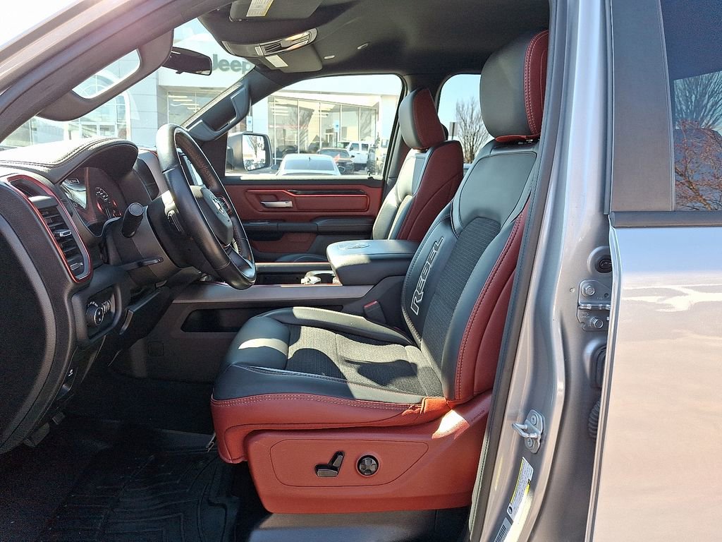 Used 2019 RAM 1500 Rebel image 13