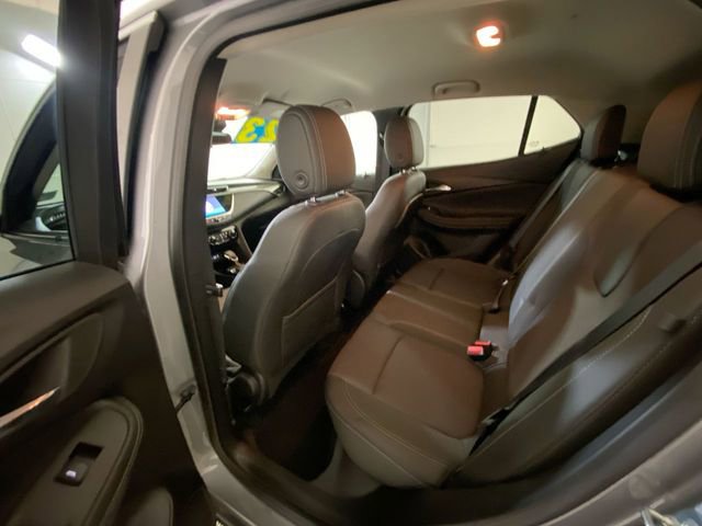 Used 2023 Buick Encore GX Preferred image 29