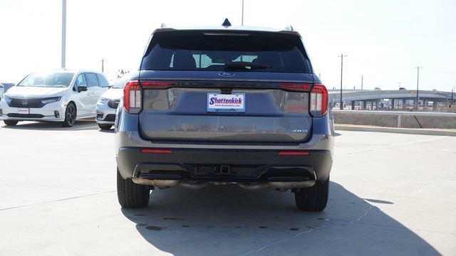 Used 2025 Ford Explorer ST-Line AWD/4WD image 8