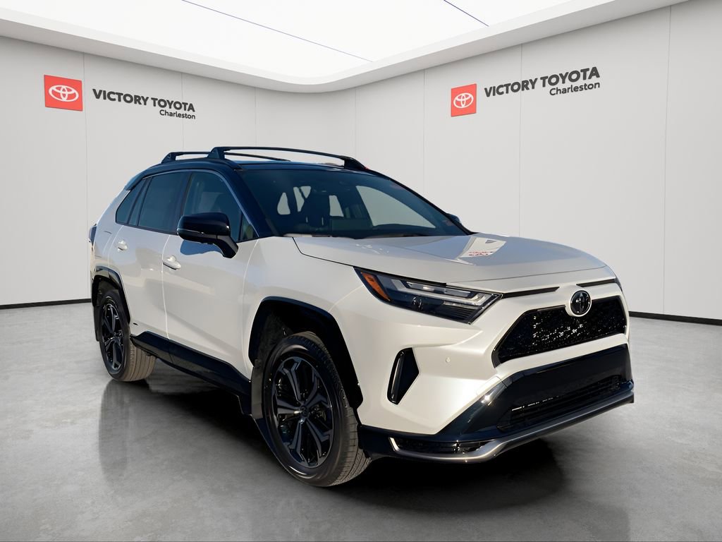 New 2025 Toyota RAV4 XSE image 7