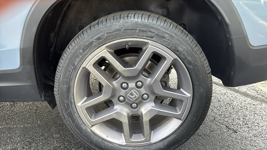 Used 2023 Honda Passport EX-L image 10