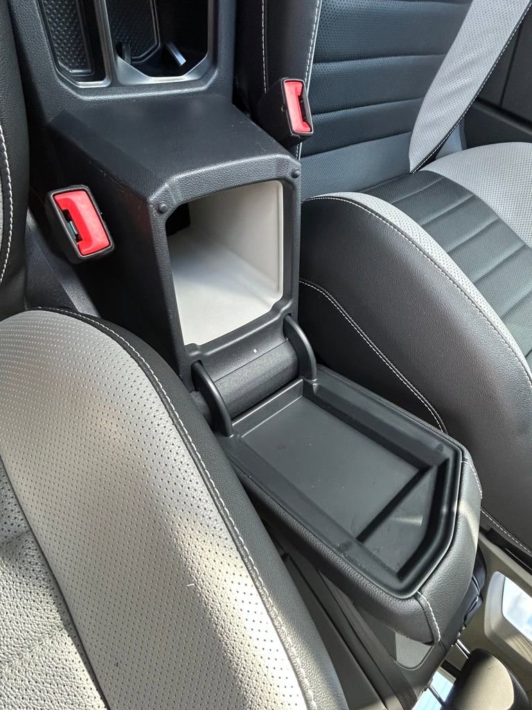 Used 2022 Volkswagen Taos SEL w/ Panoramic Sunroof Package image 28