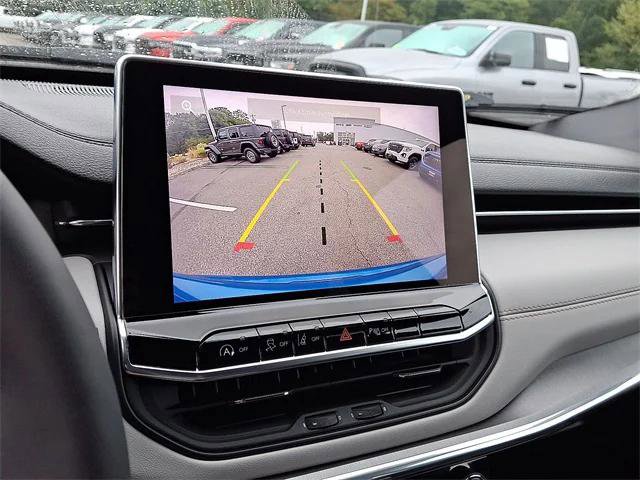 Certified 2024 Jeep Compass Limited image 15