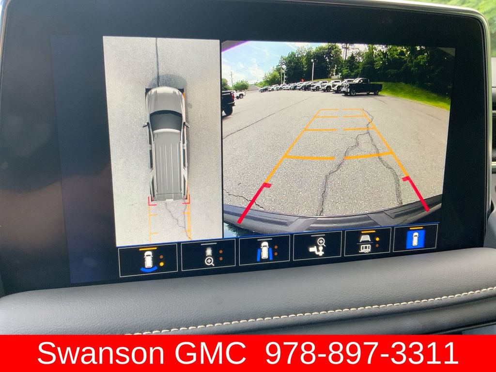 Used 2023 Chevrolet Tahoe Premier w/ Premium Package 2 AWD/4WD image 15