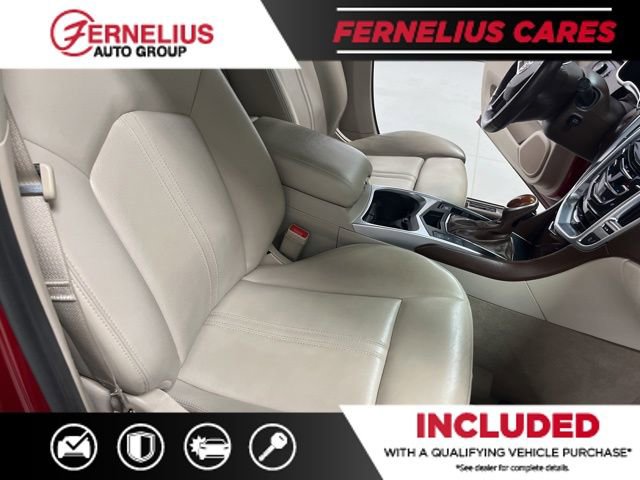 Used 2014 Cadillac SRX Luxury w/ Driver Awareness Package image 32