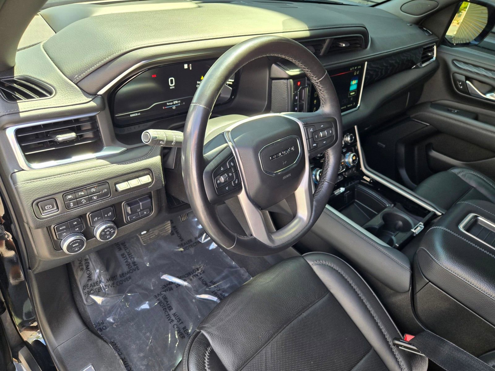Used 2022 GMC Yukon Denali w/ Max Trailering Package AWD/4WD image 4