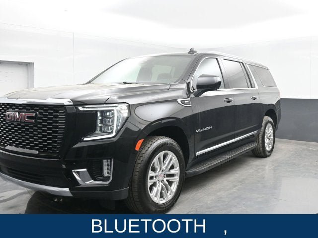 Used 2023 GMC Yukon XL SLT w/ Max Trailering Package AWD/4WD image 8