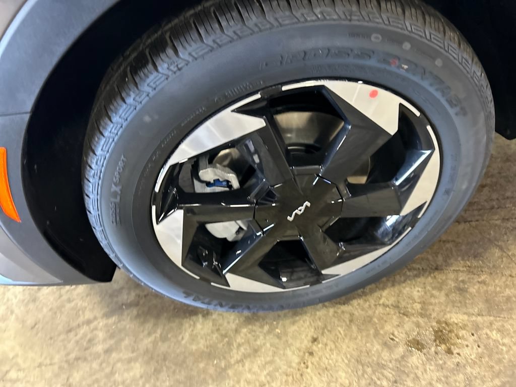 New 2026 Kia Sorento EX FWD image 10