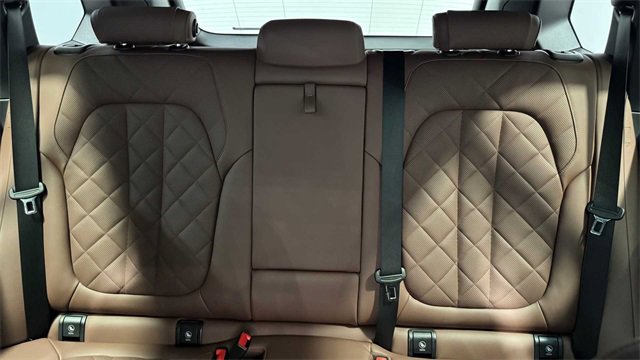 Used 2026 BMW X5 sDrive40i image 35