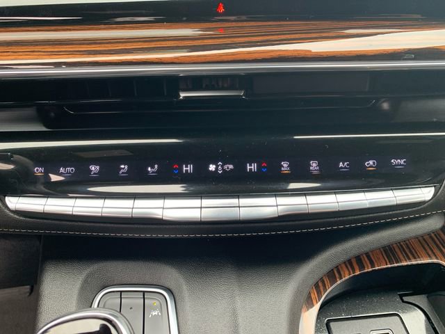 Used 2021 Cadillac Escalade Premium Luxury w/ Driver Assist Tech Package AWD/4WD image 28