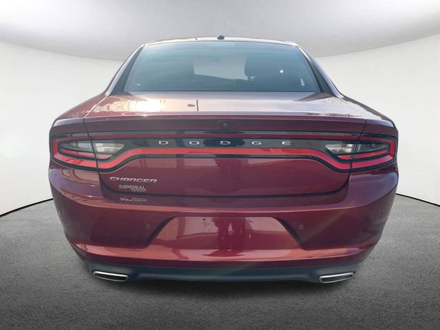 Used 2020 Dodge Charger SXT w/ Travel & Safety Group image 12
