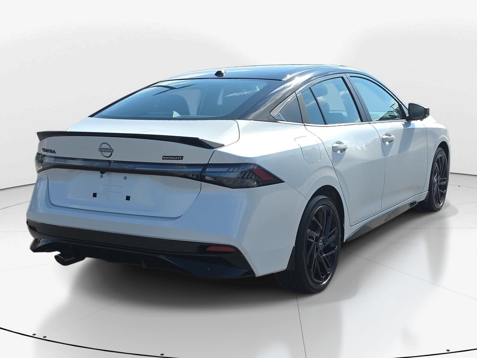 New 2027 Nissan Sentra SR w/ SR Premium Package FWD image 5
