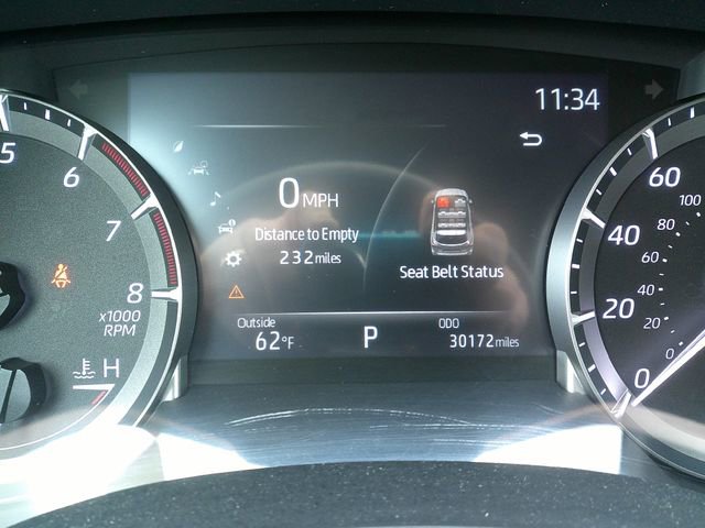 Used 2023 Toyota Highlander XLE image 11
