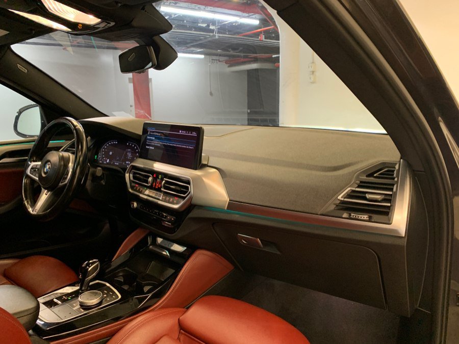 Used 2023 BMW X4 xDrive30i w/ M Sport Package AWD/4WD image 56