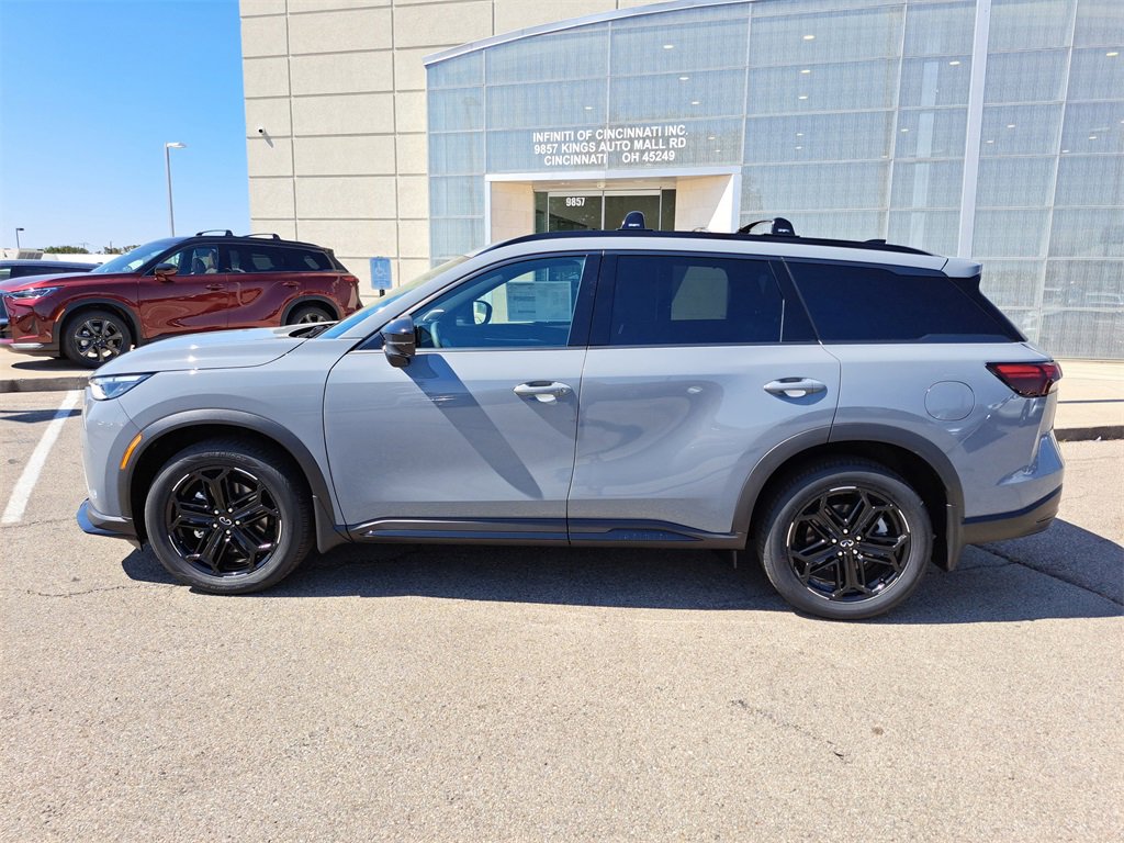New 2026 INFINITI QX60 Luxe image 2