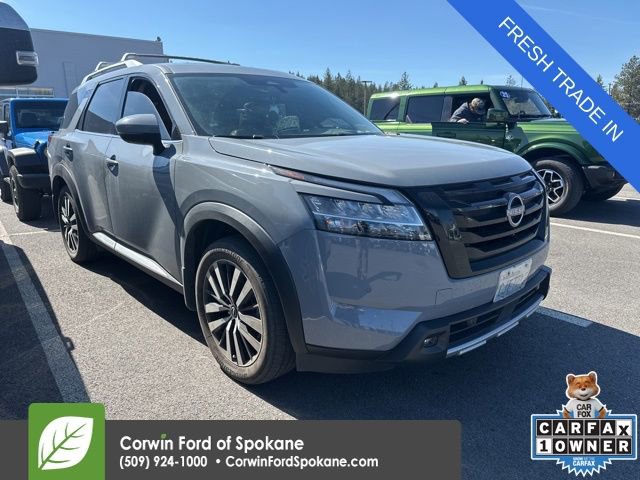 Used 2023 Nissan Pathfinder Platinum image 1