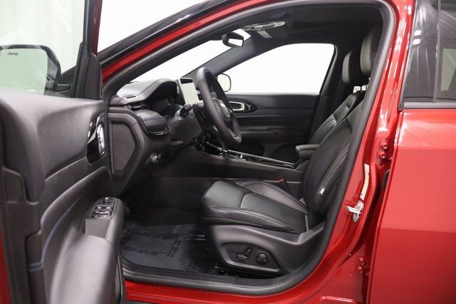 New 2026 Jeep Compass Limited w/ Sun, Sound & Navigation Group image 11