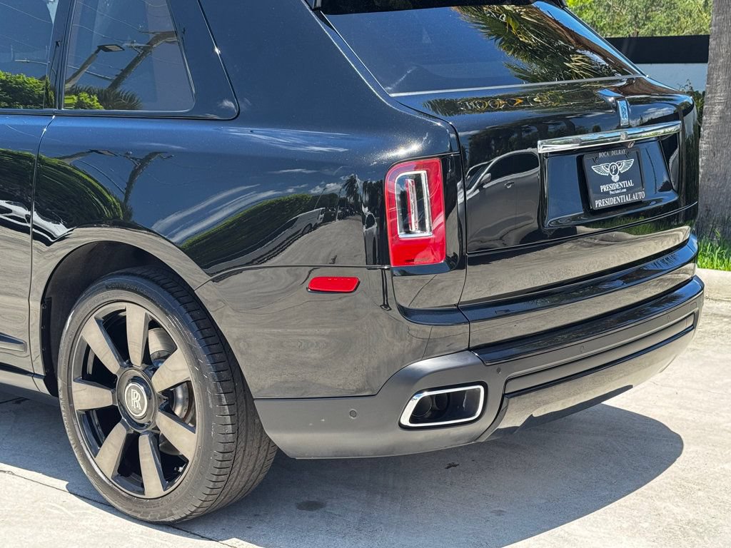 Used 2021 Rolls-Royce Cullinan AWD/4WD image 10
