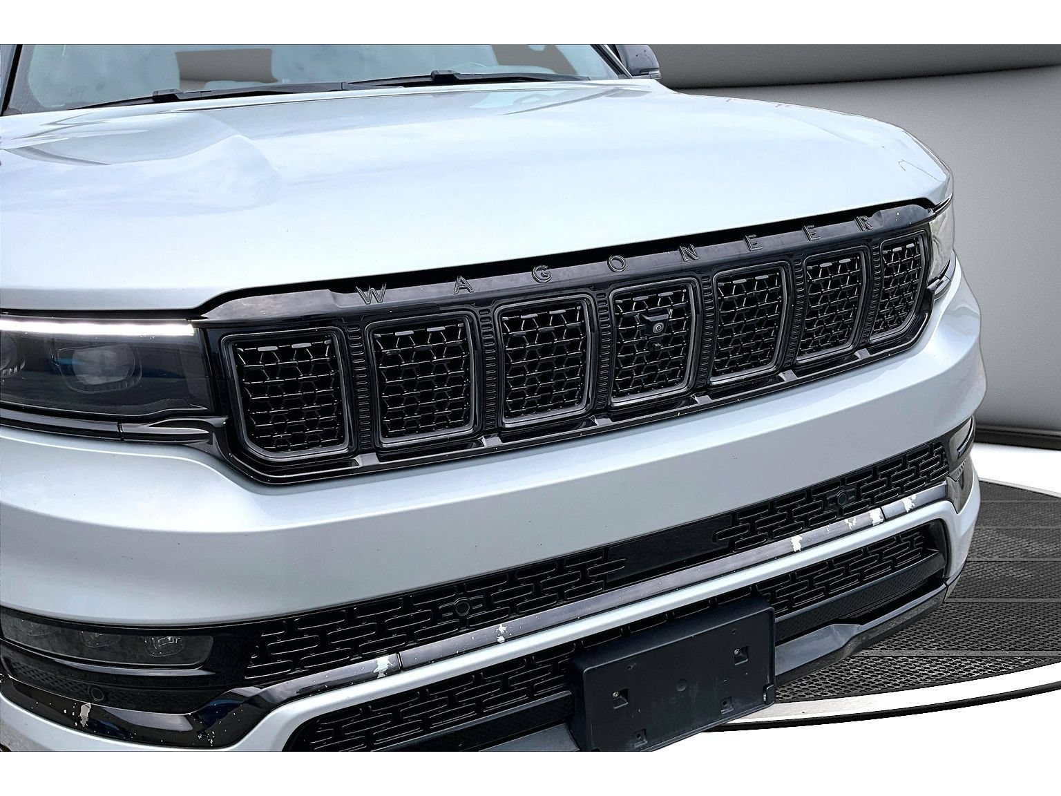 Used 2024 Jeep Grand Wagoneer L Series II w/ Quick Order Packagew 28T AWD/4WD image 53