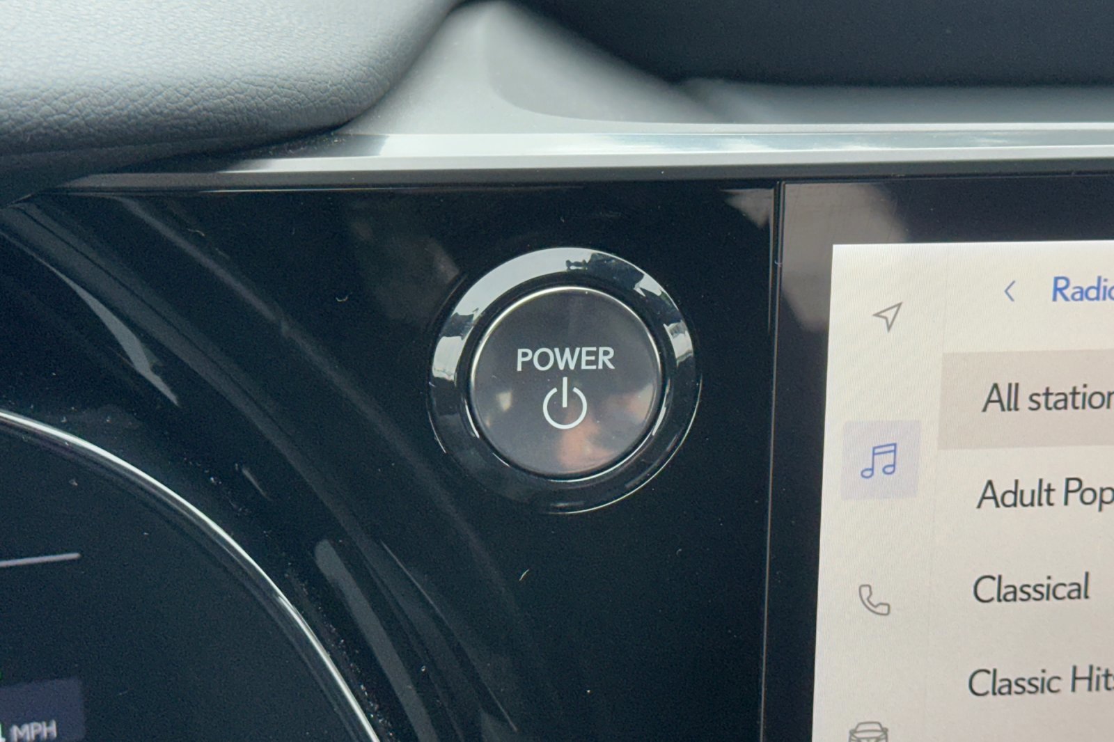 Used 2024 Lexus TX 500h AWD image 23