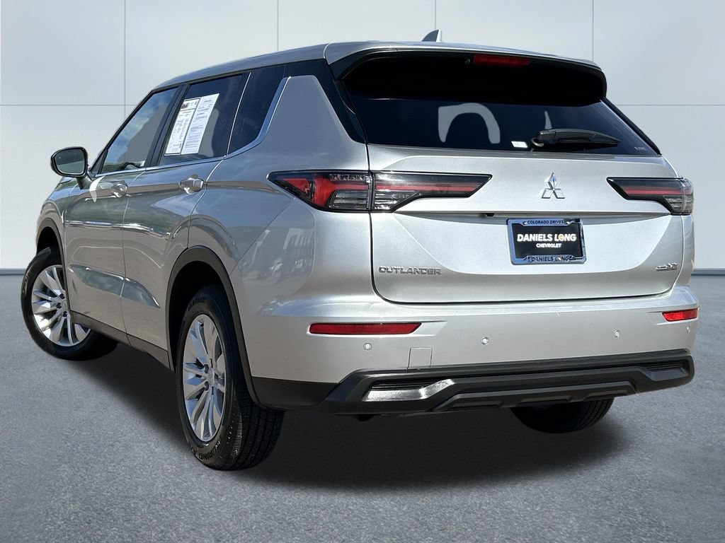 Used 2025 Mitsubishi Outlander ES AWD/4WD image 33