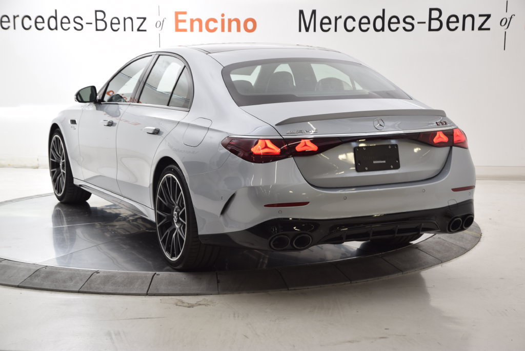 New 2026 Mercedes-Benz E 53 AMG e 4MATIC Sedan image 4