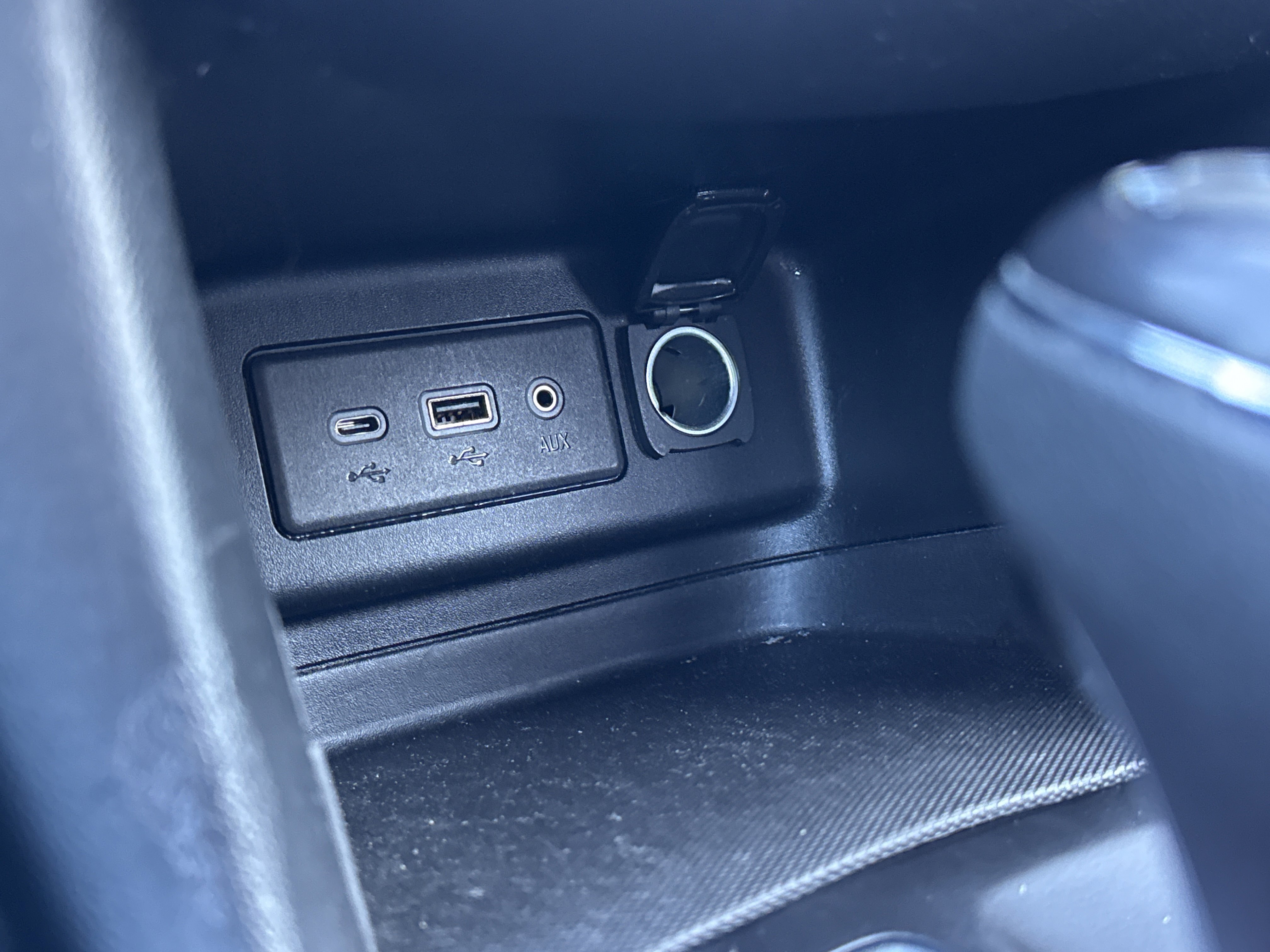 Used 2020 Chevrolet Equinox LT image 16