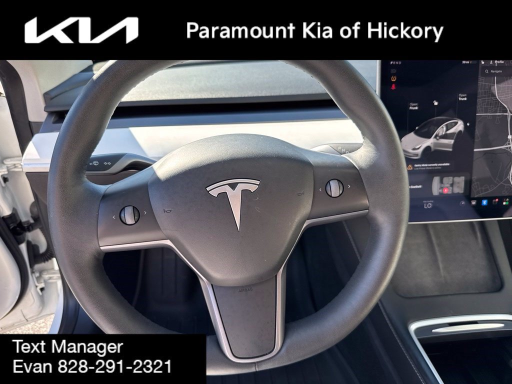 Used 2022 Tesla Model 3 Long Range AWD/4WD image 29