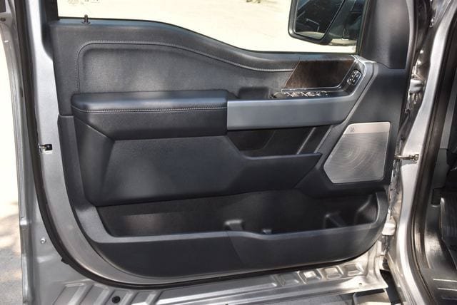 Used 2023 Ford F150 Lariat AWD/4WD image 35